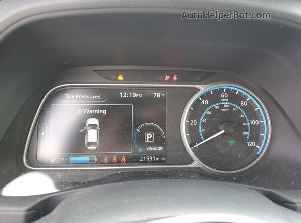 1N4CZ1CV5PC553323 2023 NISSAN LEAF Gray Սարքավորումների վահանակի տեսք