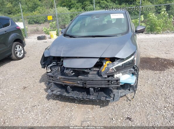 1N4CZ1CV6PC555419 2023 NISSAN LEAF Gray Вид задньої частини салону