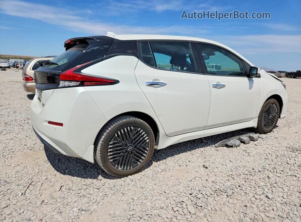 1N4CZ1CV8PC552389 2023 NISSAN LEAF White Trasero derecho
