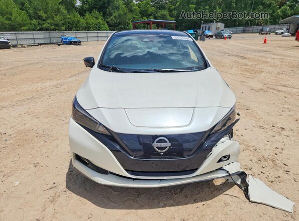 1N4CZ1CVXPC555648 2023 NISSAN LEAF White Դիմացի տեսք