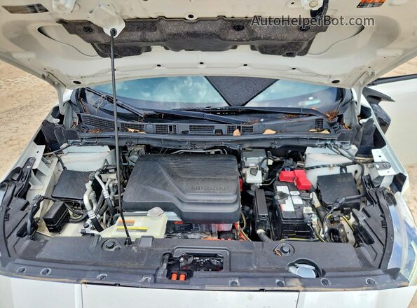 1N4CZ1CVXPC555648 2023 NISSAN LEAF White Սալոնի հետևի տեսք
