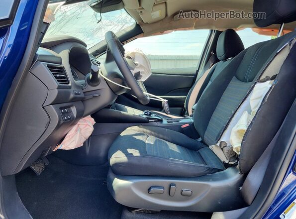 1N4CZ1CVXSC561846 2025 NISSAN LEAF Blue Vista interior delantera