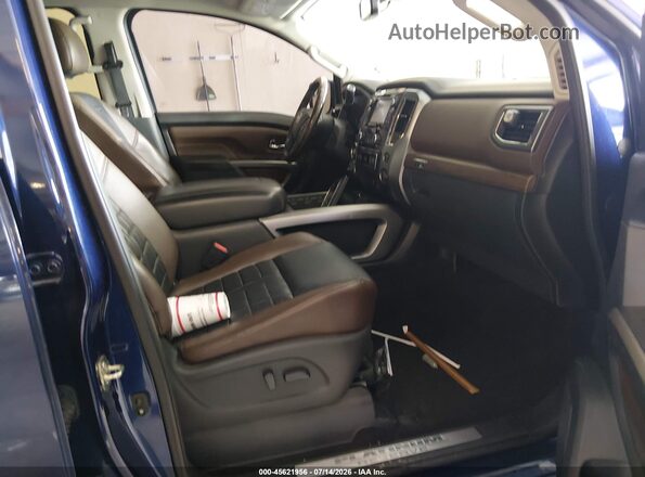 1N6AA1E57HN507923 2017 NISSAN TITAN Blue Вид салону спереду