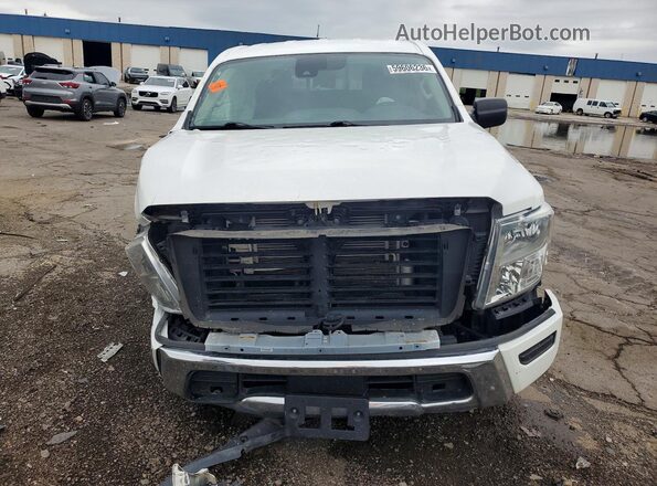 1N6AA1EE3NN106980 2022 NISSAN TITAN White Widok z przodu