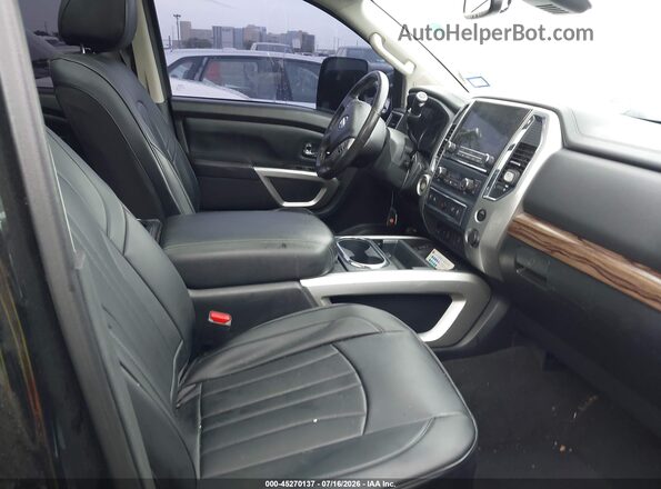 1N6AA1EF1LN506560 2020 NISSAN TITAN Черный Вид салона спереди