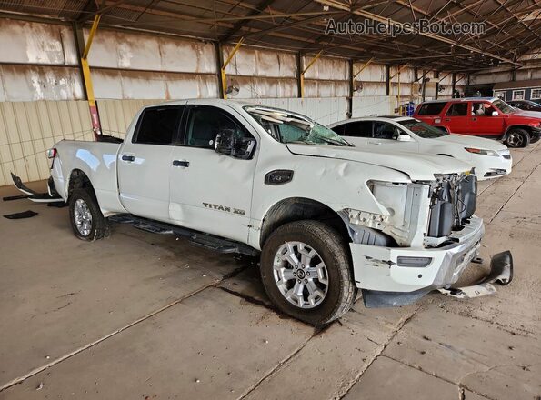 1N6AA1FB2NN105968 2022 NISSAN TITAN White Delantero derecho