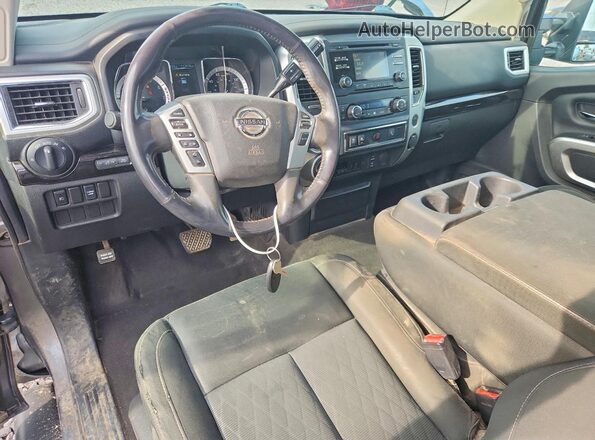 1N6AA1R84HN544612 2017 NISSAN TITAN Gray წინა პანელის ხედი