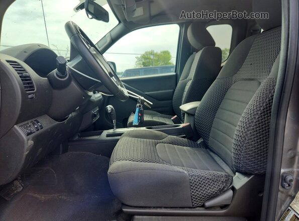 1N6AD0CW2JN766001 2018 NISSAN FRONTIER Gray Widok wnętrza z przodu