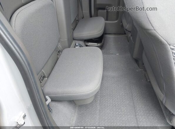 1N6AD0CW5KN876090 2019 NISSAN FRONTIER Silver Vista de la etiqueta del VIN