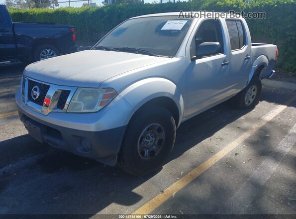 1N6AD0ER2GN726985 2016 NISSAN FRONTIER Silver Առջևի ձախ երեք քառորդ տեսարան