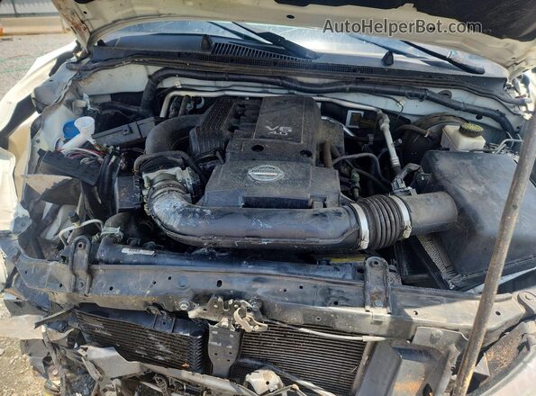 1N6AD0ER2GN760747 2016 NISSAN FRONTIER White Widok wnętrza z tyłu