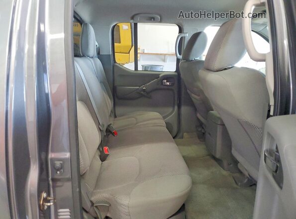 1N6AD0EV0GN726268 2016 NISSAN FRONTIER Gray Rear seats view