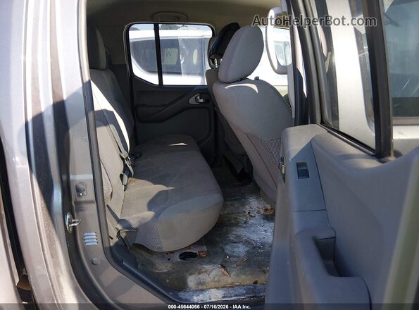 1N6AD0EV1HN753979 2017 NISSAN FRONTIER Gray VIN კოდის სტიკერის ხედი