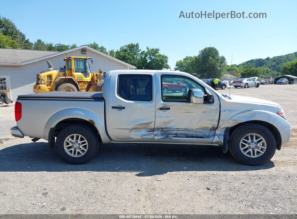 1N6AD0EV2HN754218 2017 NISSAN FRONTIER Серебряный Вид задней части салона