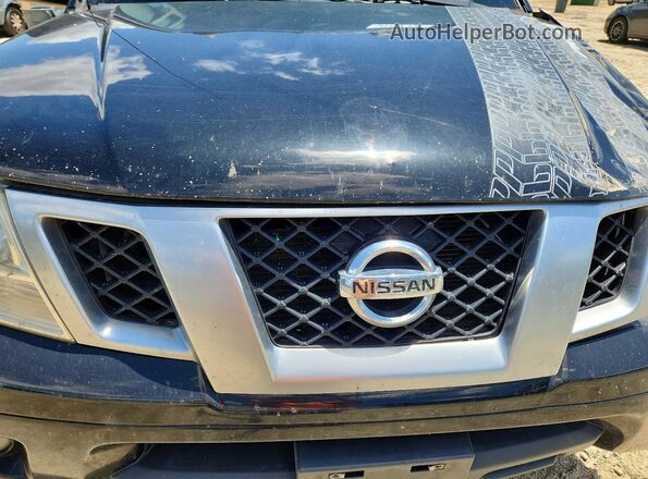 1N6AD0EV2HN774582 2017 NISSAN FRONTIER Черный Вид задней части салона