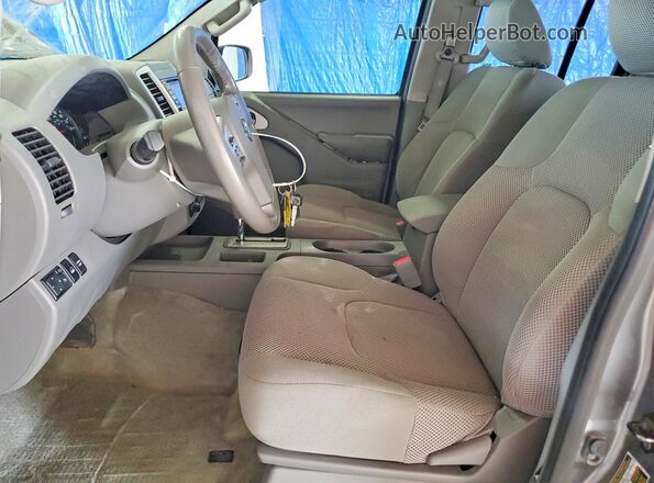 1N6AD0EV3GN714888 2016 NISSAN FRONTIER Gray Vista interior delantera