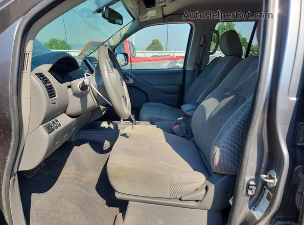 1N6AD0EV3JN768425 2018 NISSAN FRONTIER Gray Вид салону спереду