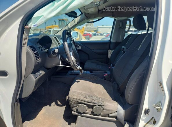 1N6AD0EV4KN711183 2019 NISSAN FRONTIER White წინა სალონის ხედი