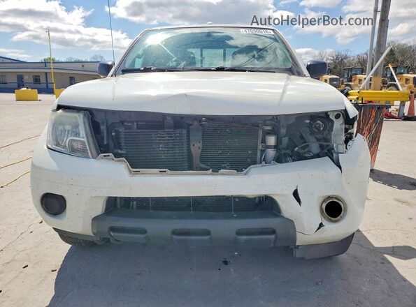 1N6AD0FV3GN796572 2016 NISSAN FRONTIER White Widok z przodu