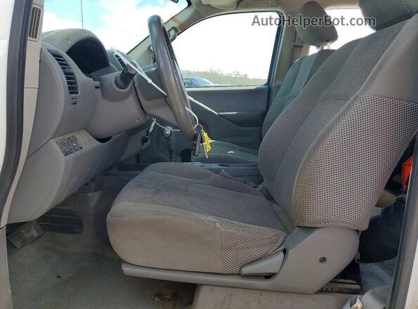 1N6AD0FV3GN796572 2016 NISSAN FRONTIER White Widok wnętrza z przodu