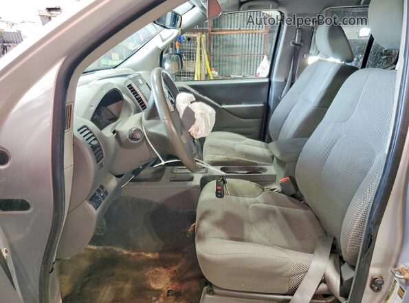 1N6AD0FV7KN723004 2019 NISSAN FRONTIER Silver Widok wnętrza z przodu