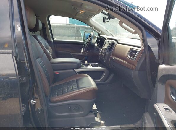 1N6BA1F40GN513944 2016 NISSAN TITAN XD Black Widok wnętrza z przodu