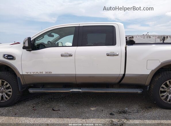 1N6BA1F40HN565656 2017 NISSAN TITAN XD White Սալոնի 360 աստիճան տեսք
