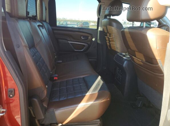 1N6BA1F41GN512561 2016 NISSAN TITAN Красный Вид задних сидений