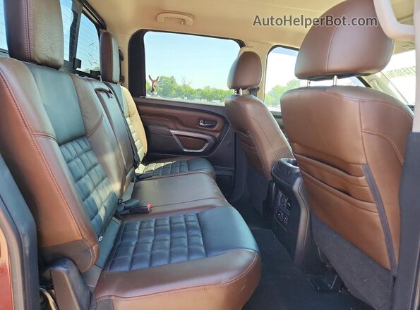 1N6BA1F42GN507076 2016 NISSAN TITAN Коричневый Вид задних сидений