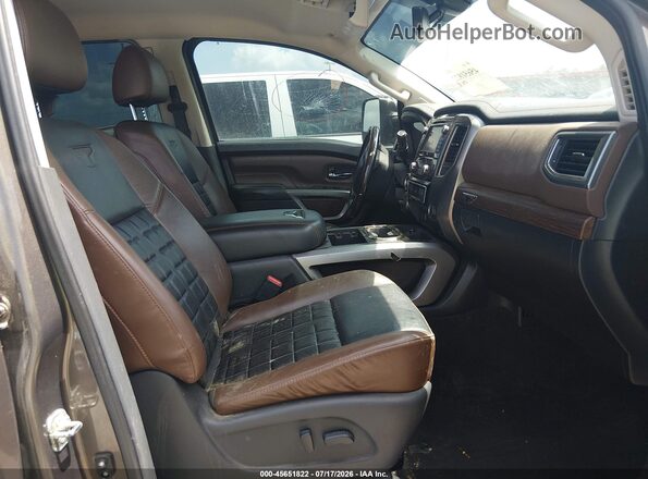 1N6BA1F44KN517620 2019 NISSAN TITAN XD Gray Front interior view