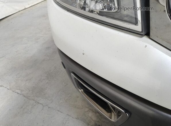 1N6BA1F46JN521358 2018 NISSAN TITAN White 