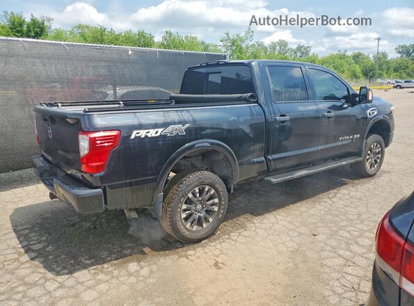 1N6BA1F46JN541609 2018 NISSAN TITAN Черный Задняя правая четверть