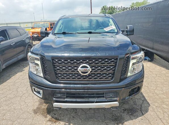 1N6BA1F46JN541609 2018 NISSAN TITAN Черный Вид спереди
