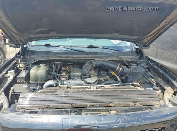 1N6BA1F46JN541609 2018 NISSAN TITAN Черный Вид задней части салона