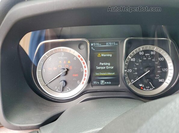 1N6BA1F48JN522365 2018 NISSAN TITAN White Հետևի նստատեղերի տեսք