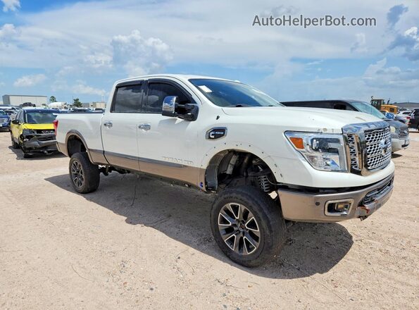 1N6BA1F48JN522365 2018 NISSAN TITAN White Դիմացի տեսք