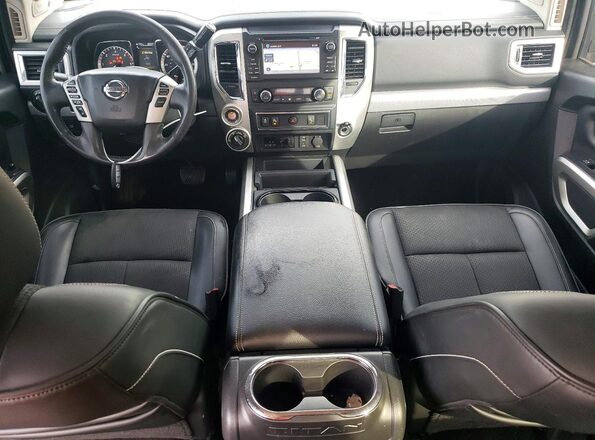1N6BA1F49JN519085 2018 NISSAN TITAN Black Vista del salpicadero