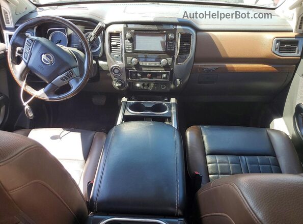 1N6BA1F4XGN500621 2016 NISSAN TITAN Burgundy Widok deski rozdzielczej