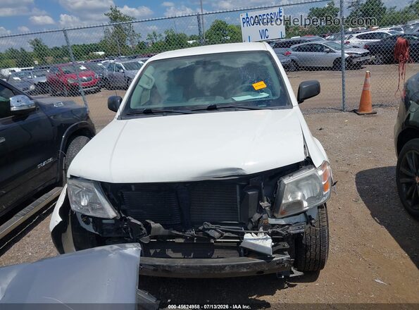 1N6BD0CT0KN710344 2019 NISSAN FRONTIER White Widok wnętrza z tyłu