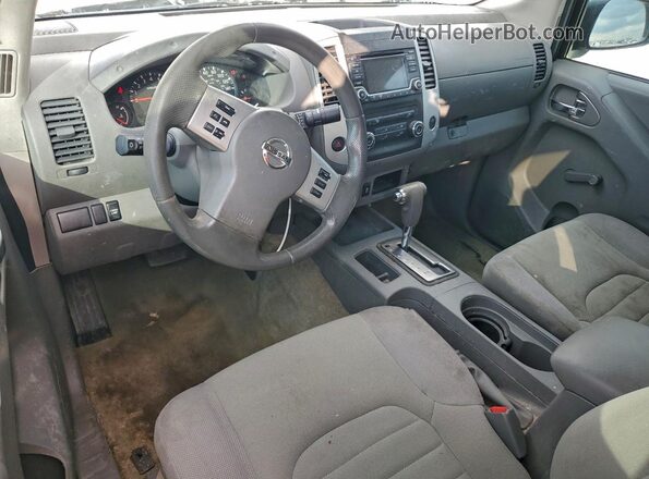 1N6BD0CT2HN777035 2017 NISSAN FRONTIER Белый Вид панели приборов