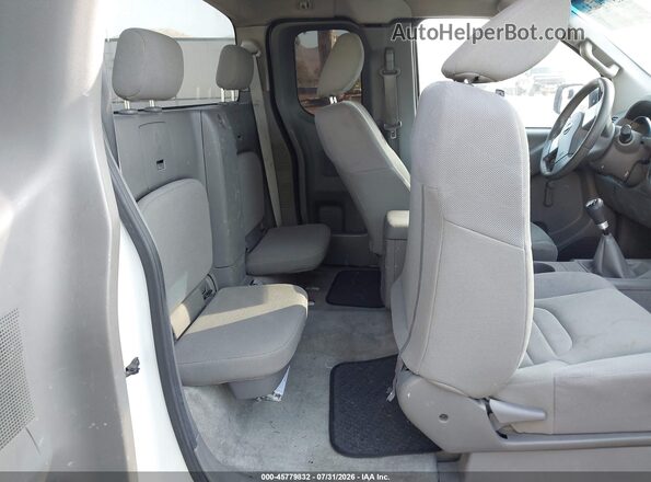 1N6BD0CT4GN734783 2016 NISSAN FRONTIER White VIN კოდის სტიკერის ხედი