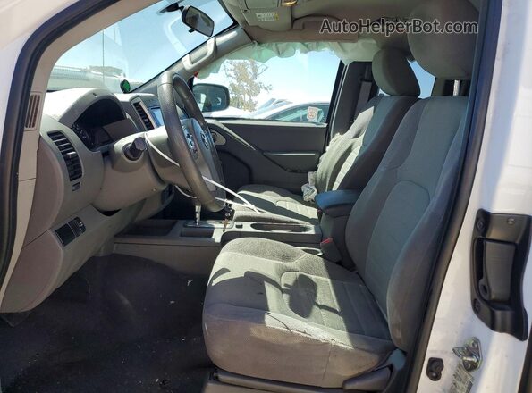 1N6BD0CTXJN764667 2018 NISSAN FRONTIER White წინა სალონის ხედი