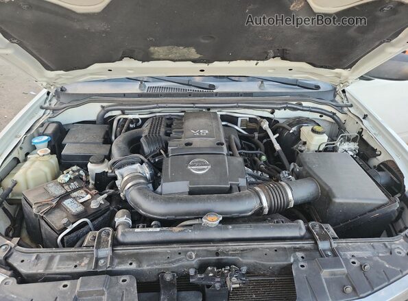 1N6DD0FV0HN776522 2017 NISSAN FRONTIER White Սալոնի հետևի տեսք