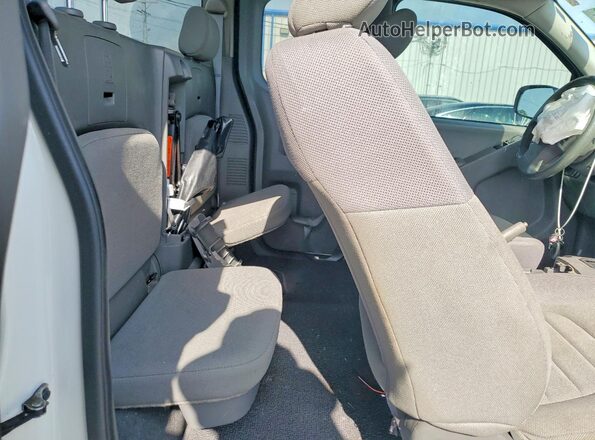 1N6ED0CE7LN711488 2020 NISSAN FRONTIER White Հետևի նստատեղերի տեսք
