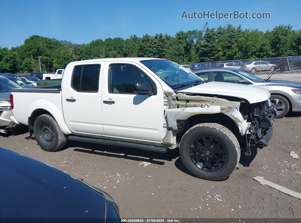 1N6ED0EB2LN727911 2020 NISSAN FRONTIER Белый Вид задней части салона