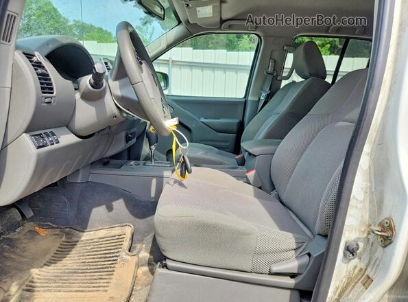 1N6ED0EB3LN722491 2020 NISSAN FRONTIER White Widok wnętrza z przodu