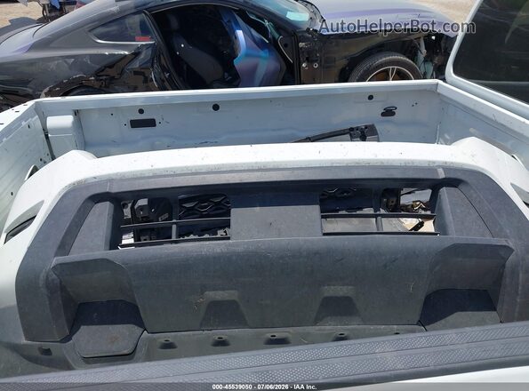 1N6ED1CL2RN613093 2024 NISSAN FRONTIER White Instrument cluster view