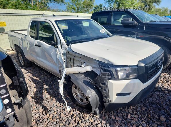 1N6ED1CL3RN632011 2024 NISSAN FRONTIER Белый Передняя правая четверть