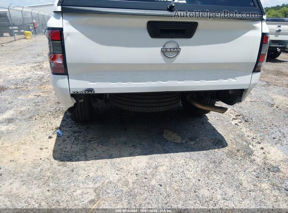 1N6ED1CL7RN671328 2024 NISSAN FRONTIER White Front view