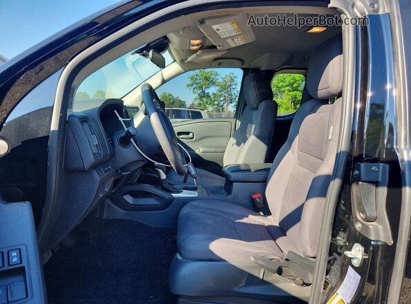 1N6ED1CL7SN606811 2025 NISSAN FRONTIER Black Vista interior delantera